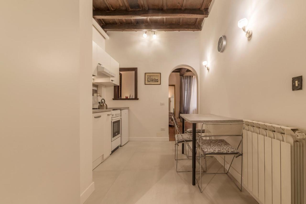 Fori Imperiali Elegant Apartment *