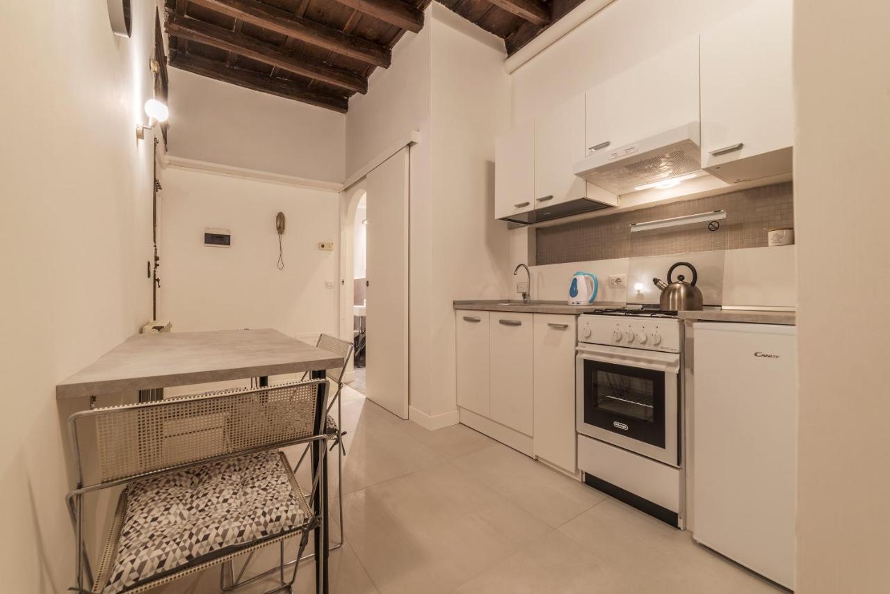 Fori Imperiali Elegant Apartment Rome