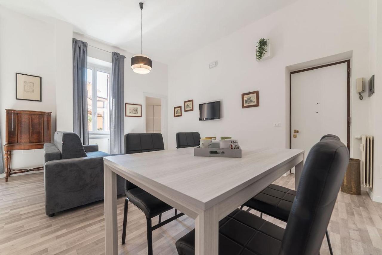Appartamento Live Like A Local In Rome’s Exclusive Colle Oppio *