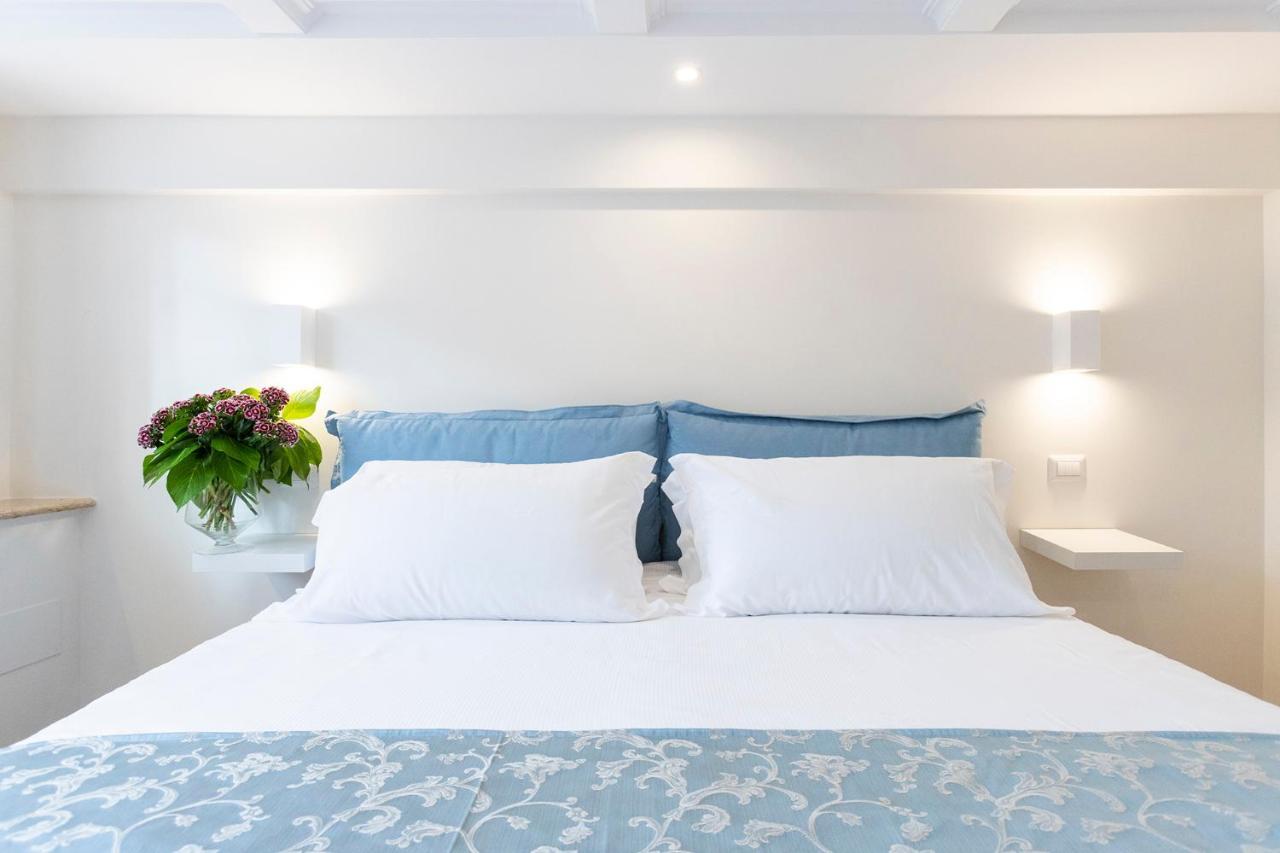 Bed & Breakfast Pantheonview - Luxury Rome