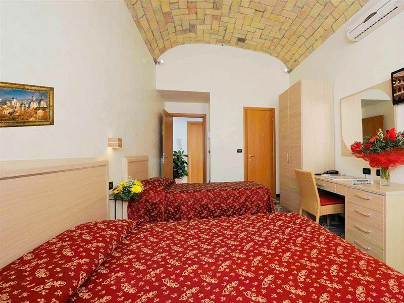 Contilia 3* Rome