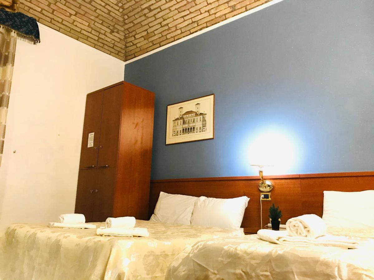 Holiday Termini Affittacamere *