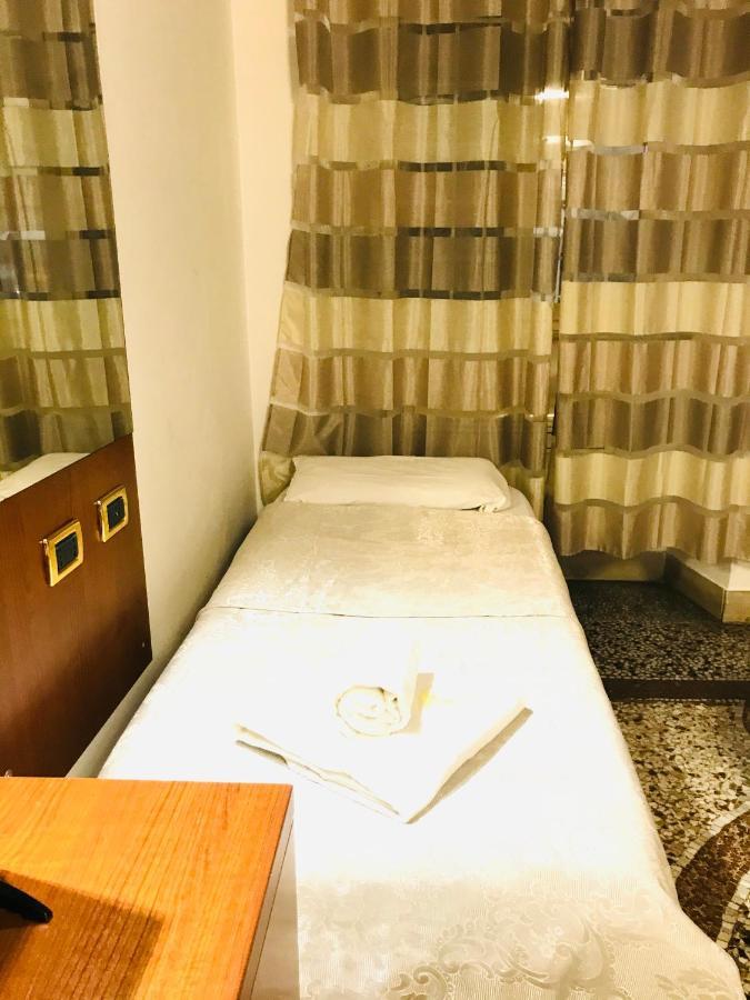 Holiday Termini Guest house Rome