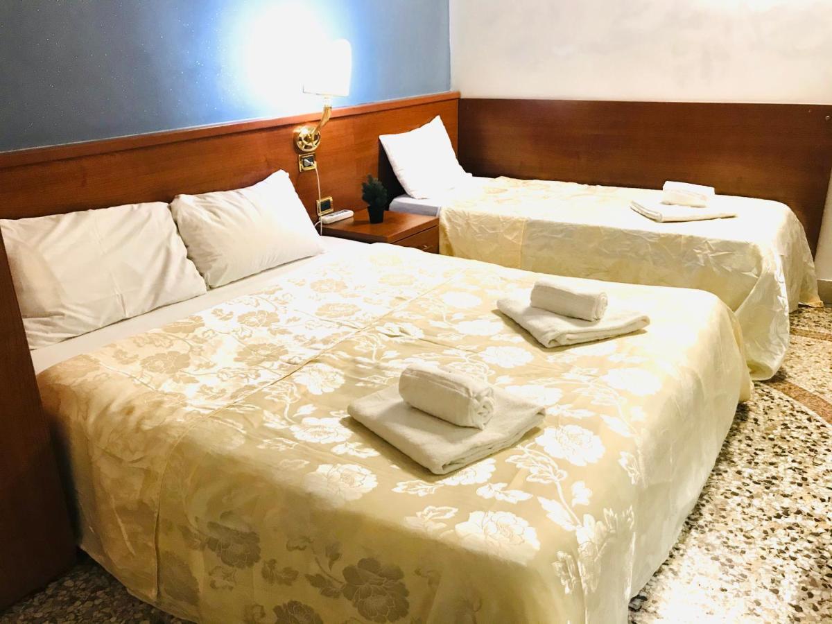 Holiday Termini Guest house Rome