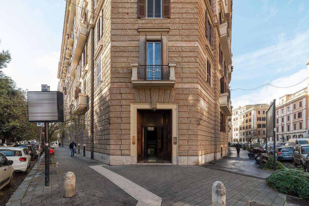 Domus Mazzini Bed & Breakfast