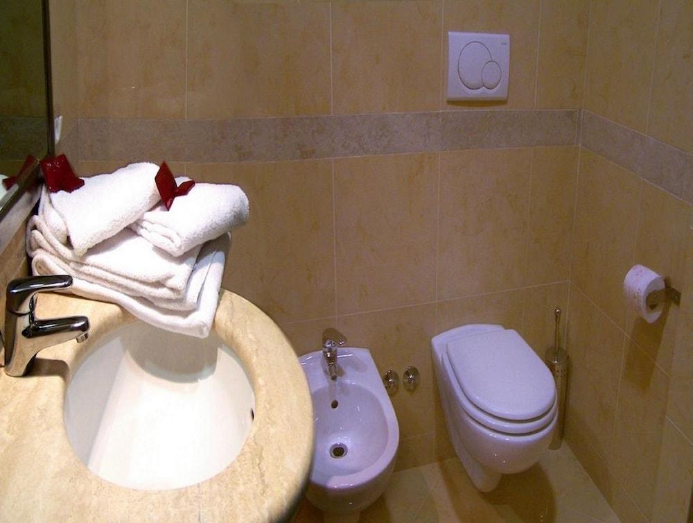 Hotel Laura Rome