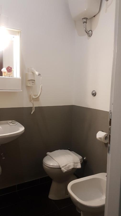 Domus Ferraro Guest house Rome