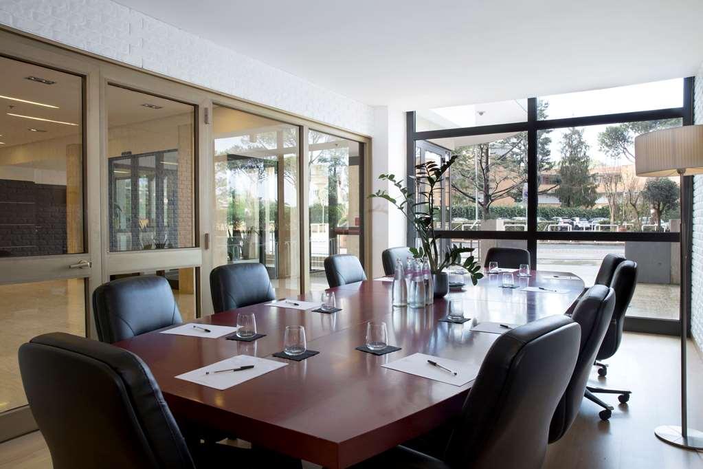 Wyndham Midas Hotel 4*