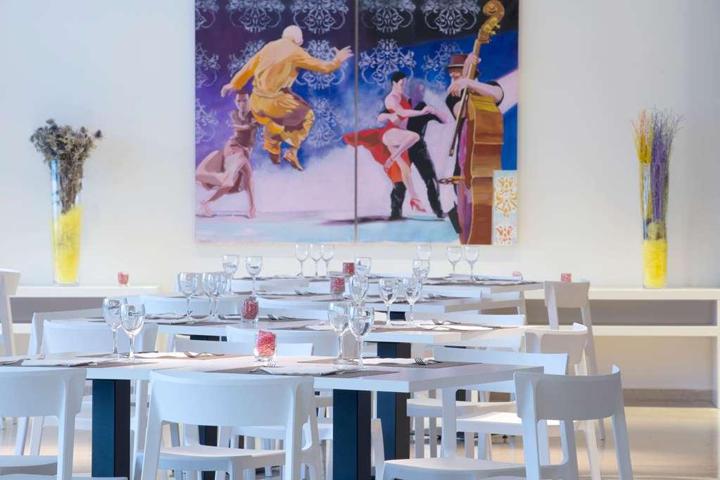 Hotel Wyndham Midas 4*