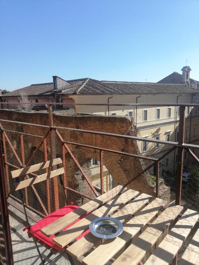 Aria 2* Roma