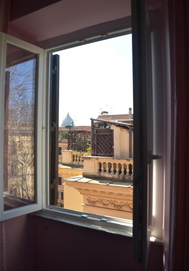 Sophie's Choice 2 A San Pietro Guest house Rome