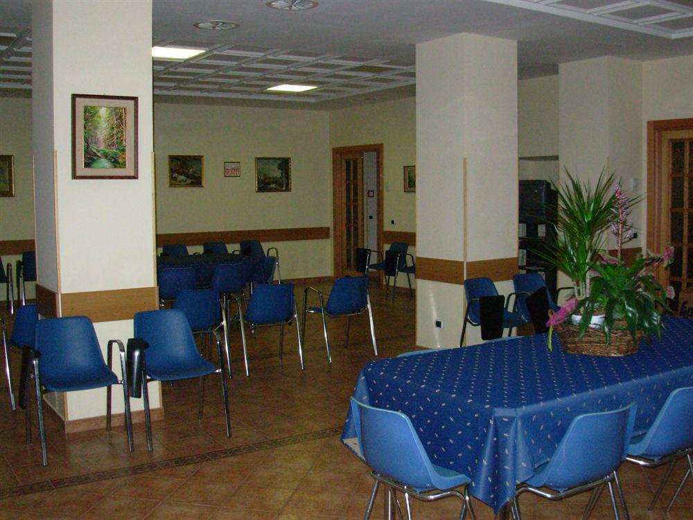 Guest house Maria Rosa Molas - Casa Per Ferie 3*