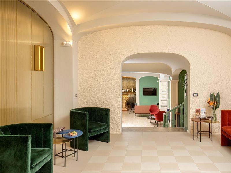 Hotel Colosseum 3*